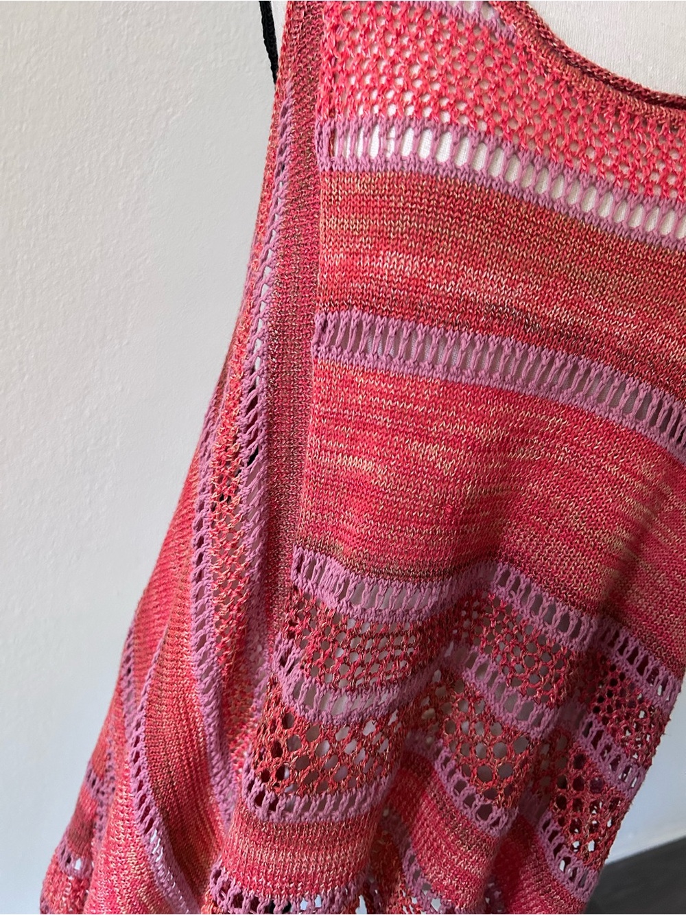 Free People Boho Striped Knit Coral Blend Openwork Asymmetrical Hem Tank Medium - Picture 2 of 4